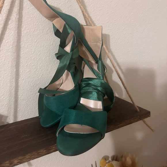 Velvet Green Ribbon Lace Up Heels Good Condition - Picture 3 of 6